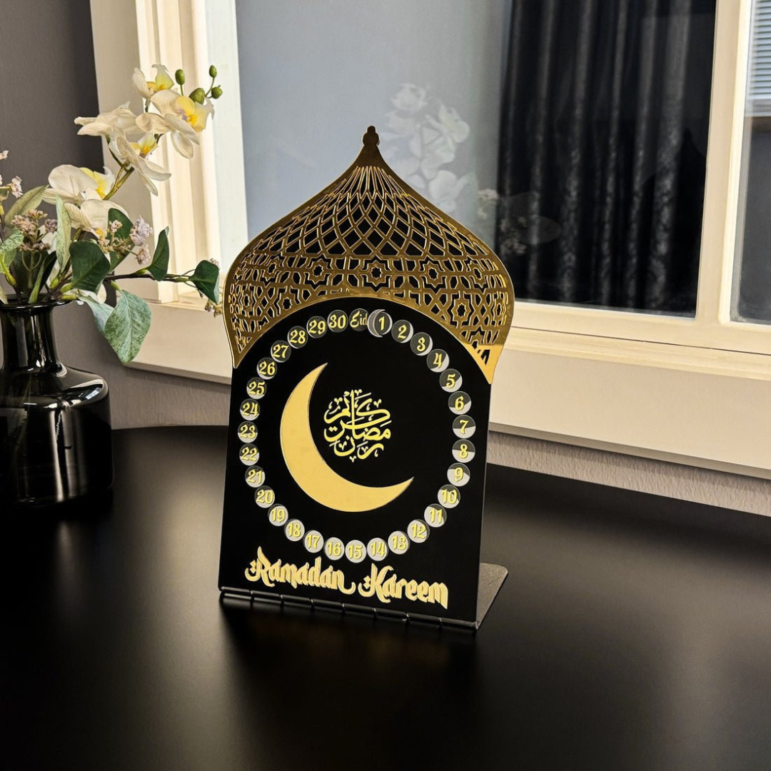 Acrylic Ramadan Calendar – Modern Circular Countdown with Mirror Gold Accents