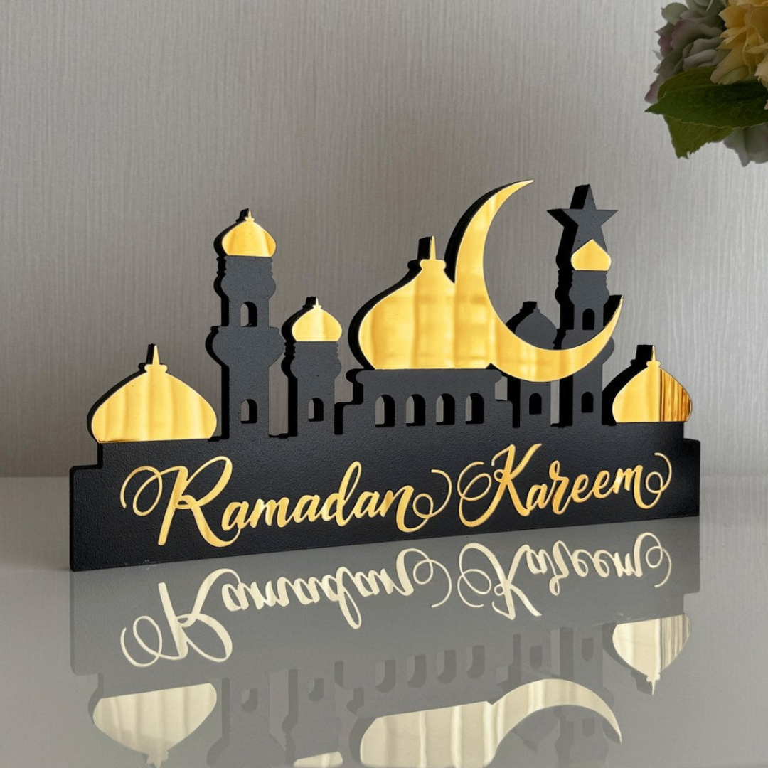 Acrylic Ramadan Kareem Table Decor – Mosque Skyline Sign