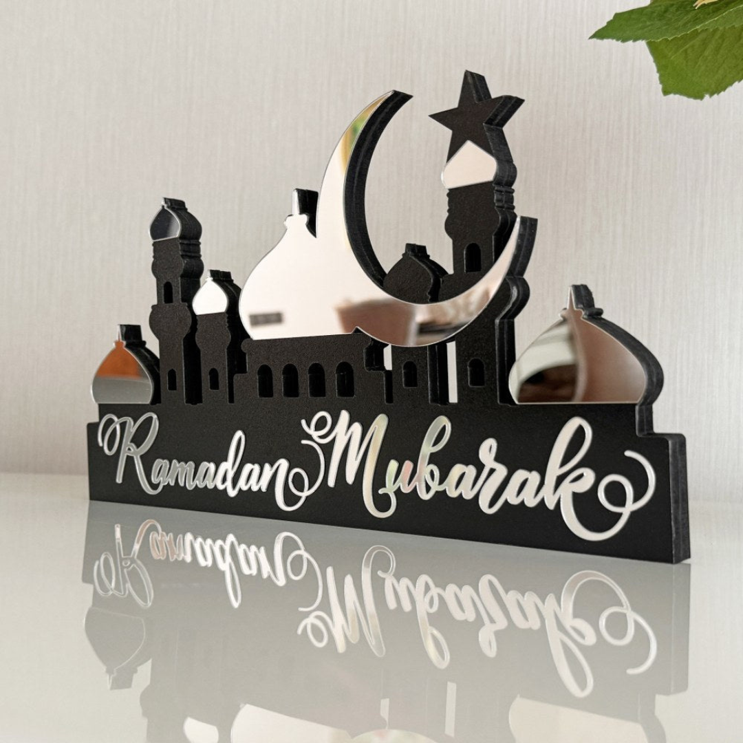Acrylic Ramadan Mubarak Table Decor – Mosque Skyline Sign